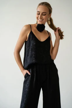 Top ALI BLACK
