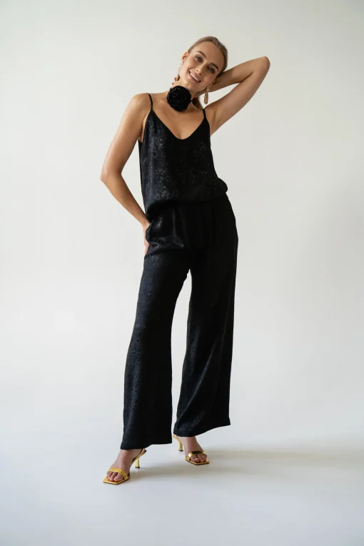 Top ALI BLACK