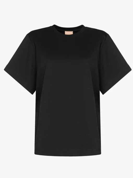 Top BLUM BLACK