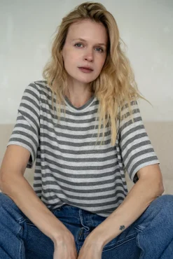Top VIEN STRIPED GRAY
